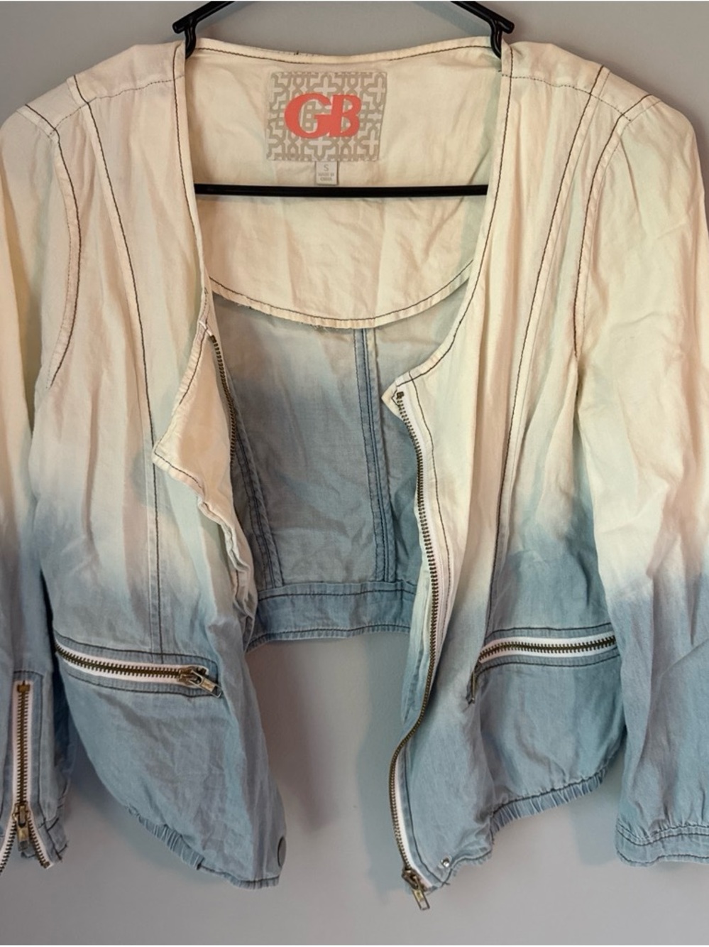 Gianni Bini Cream to Light Blue Ombre Zip Bomber Jacket